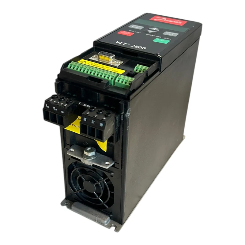 Danfoss VLT2805 195N0019 Frequenzumrichter VLT2805PS2B20STR1DBF10A00C0 Danfoss V