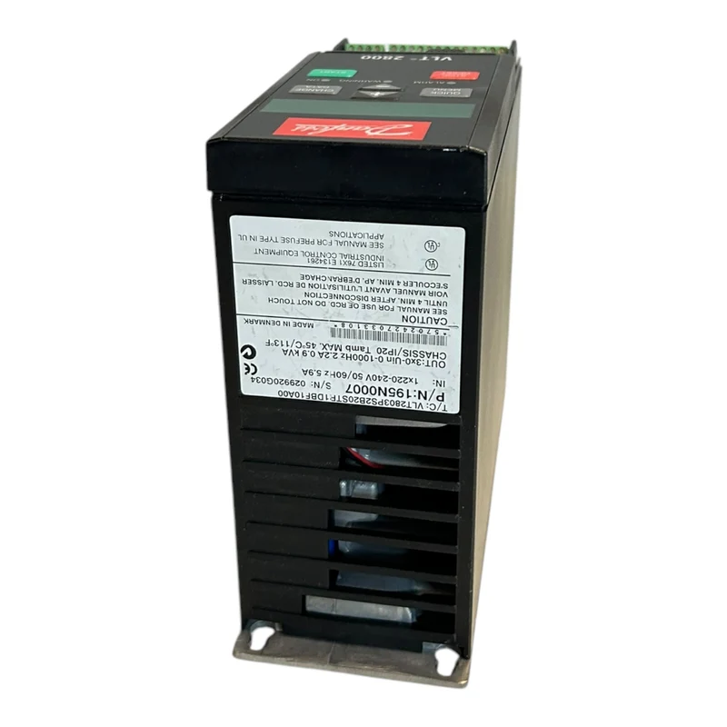 Danfoss VLT2803 195N0007 Frequenzumrichter VLT2803PS2B20STR1DBF10A00 Danfoss VLT