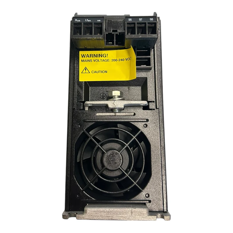 Danfoss VLT2803 195N0007 Frequenzumrichter VLT2803PS2B20STR1DBF10A00C0 Danfoss V