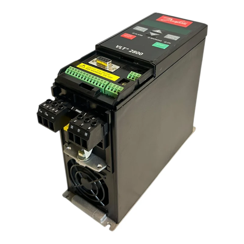 Danfoss VLT2803 195N0007 Frequenzumrichter VLT2803PS2B20STR1DBF10A00C0 Danfoss V