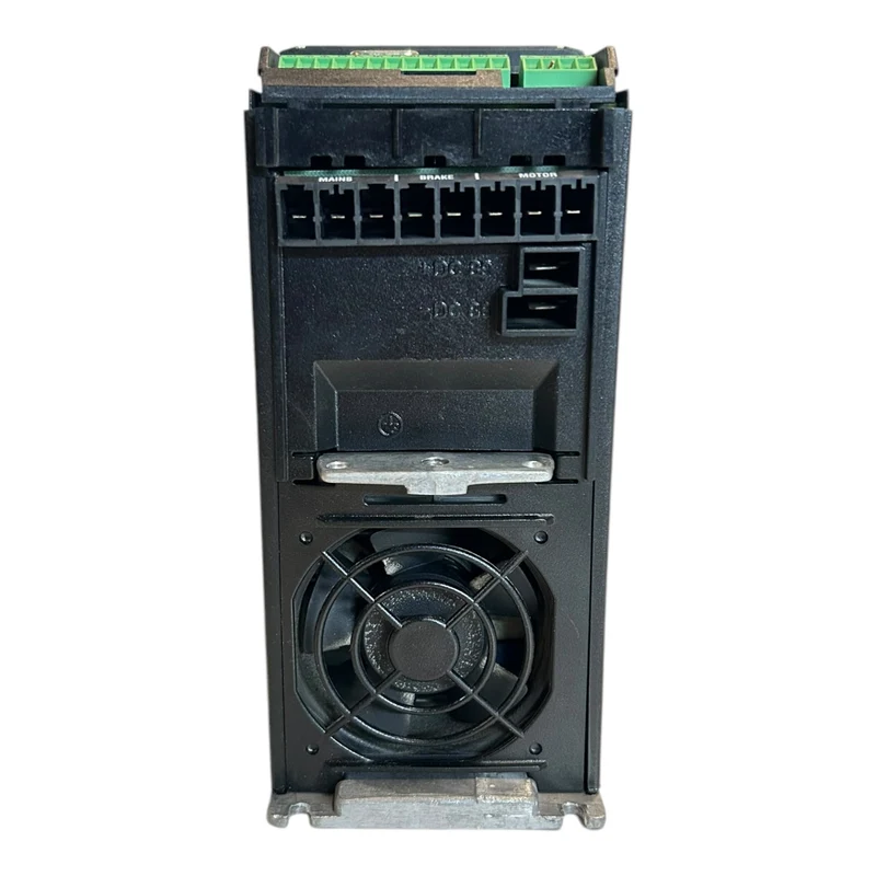 Danfoss VLT2807 195N0031 Frequenzumrichter VLT2807PS2B20STR1DBF10A00 Danfoss VLT