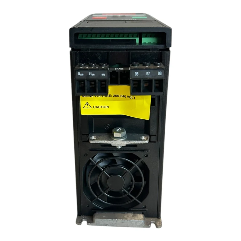 Danfoss VLT2805 195N0015 Frequenzumrichter VLT2805PS2B20STR1DBF00A00C0 Danfoss V