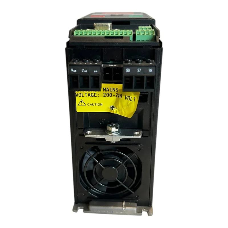 Danfoss VLT2807 195N0027 Frequenzumrichter VLT2807PS2B20STR1DBF00A00 Danfoss VLT