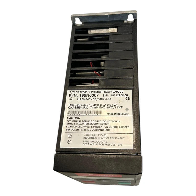 Danfoss VLT2803 195N0007 Frequenzumrichter VLT2803PS2B20STR1DBF10A00C0 Danfoss V