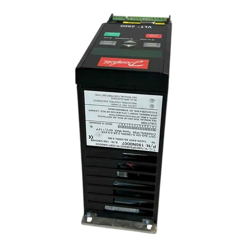Danfoss VLT2803 195N0007 Frequenzumrichter VLT2803PS2B20STR1DBF10A00C0 Danfoss V
