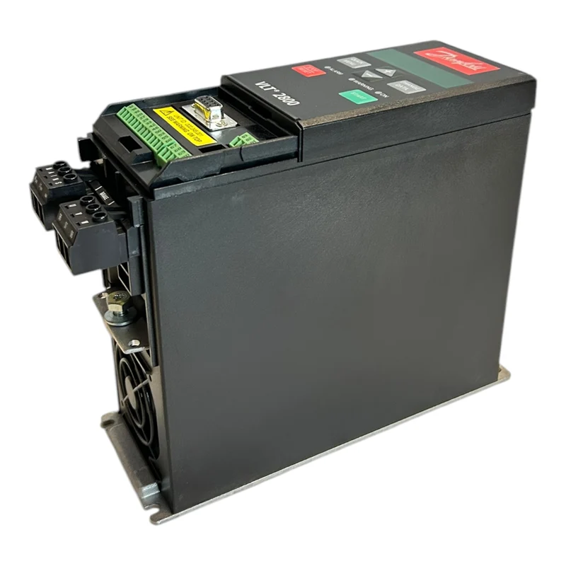 Danfoss VLT2805 195N0019 Frequenzumrichter VLT2805PS2B20STR1DBF10A00 Danfoss VLT