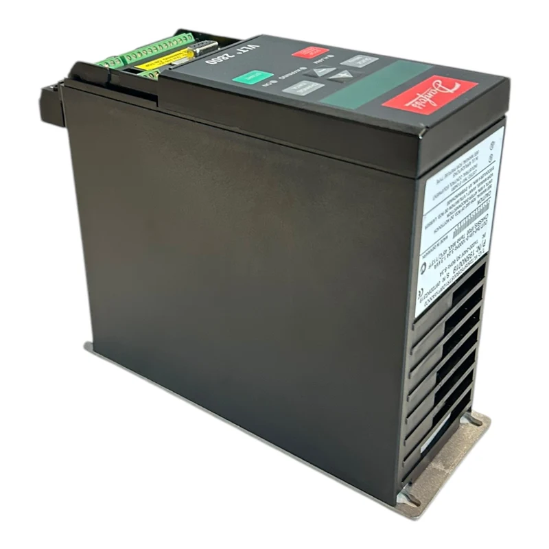 Danfoss VLT2805 195N0019 Frequenzumrichter VLT2805PS2B20STR1DBF10A00 Danfoss VLT