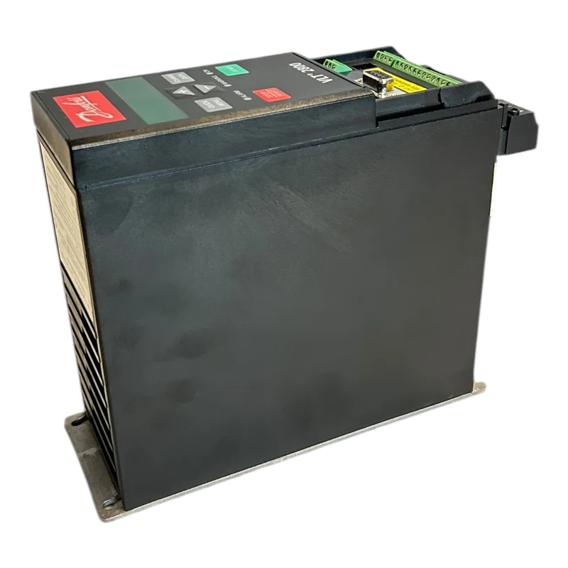 Danfoss VLT2805 195N0019 Frequenzumrichter VLT2805PS2B20STR1DBF10A00 Danfoss VLT