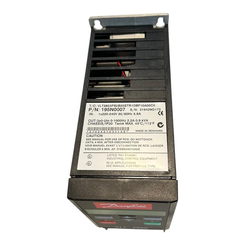 Danfoss VLT2803 195N0007 Frequenzumrichter VLT2803PS2B20STR1DBF10A00C0 Danfoss V