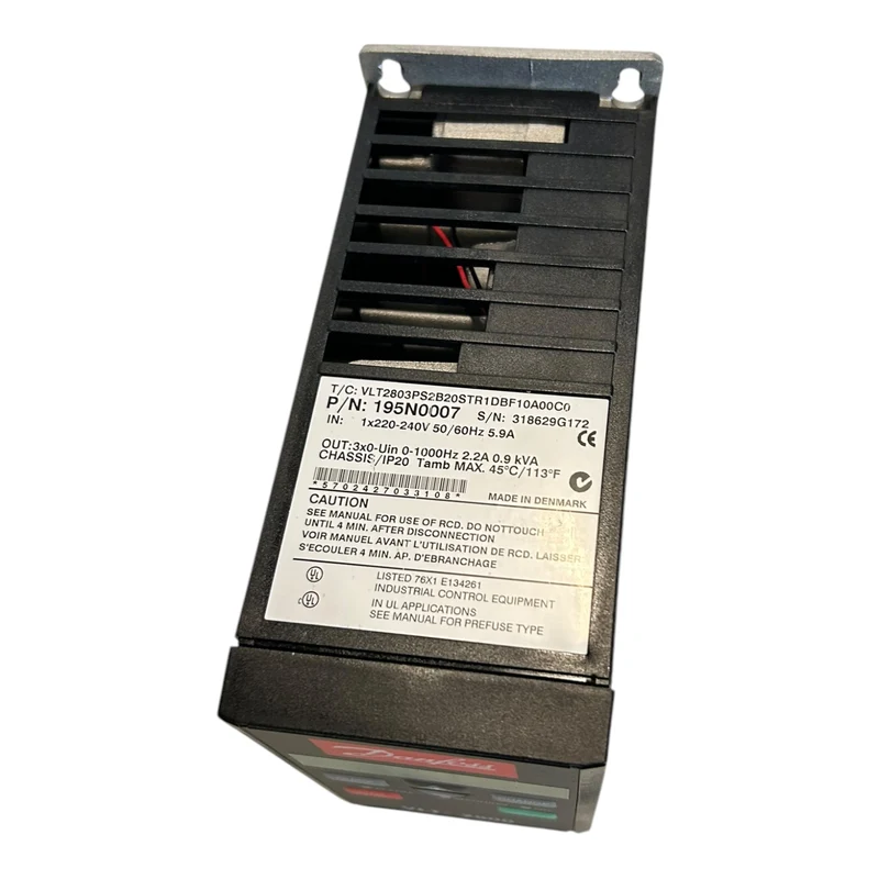 Danfoss VLT2803 195N0007 Frequenzumrichter VLT2803PS2B20STR1DBF10A00 Danfoss VLT