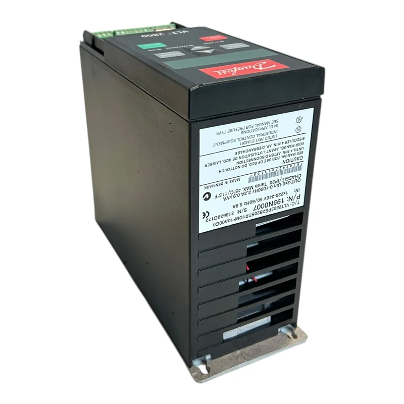 Danfoss VLT2803 195N0007 Frequenzumrichter VLT2803PS2B20STR1DBF10A00 Danfoss VLT