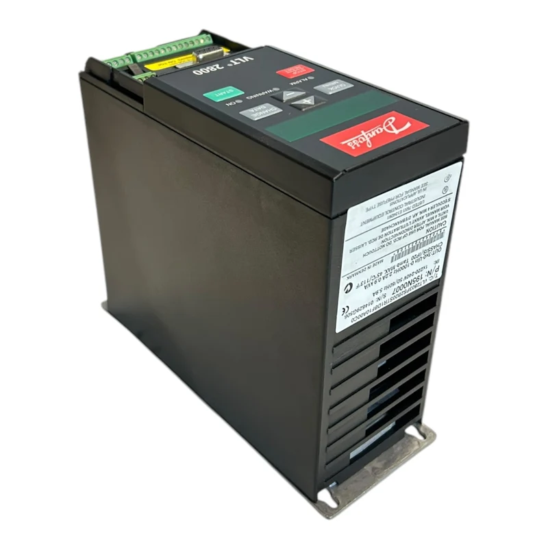 Danfoss VLT2803 195N0007 Frequenzumrichter VLT2803PS2B20STR1DBF10A00C0 Danfoss V