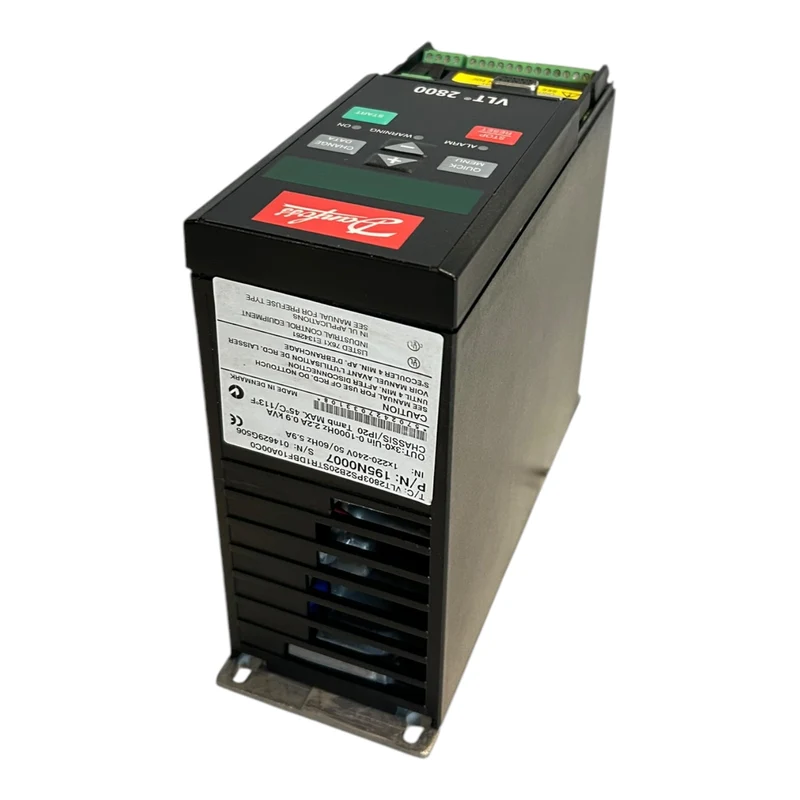 Danfoss VLT2803 195N0007 Frequenzumrichter VLT2803PS2B20STR1DBF10A00C0 Danfoss V
