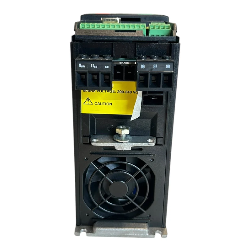 Danfoss VLT2805 195N0019 Frequenzumrichter VLT2805PS2B20STR1DBF10A00C0 Danfoss V