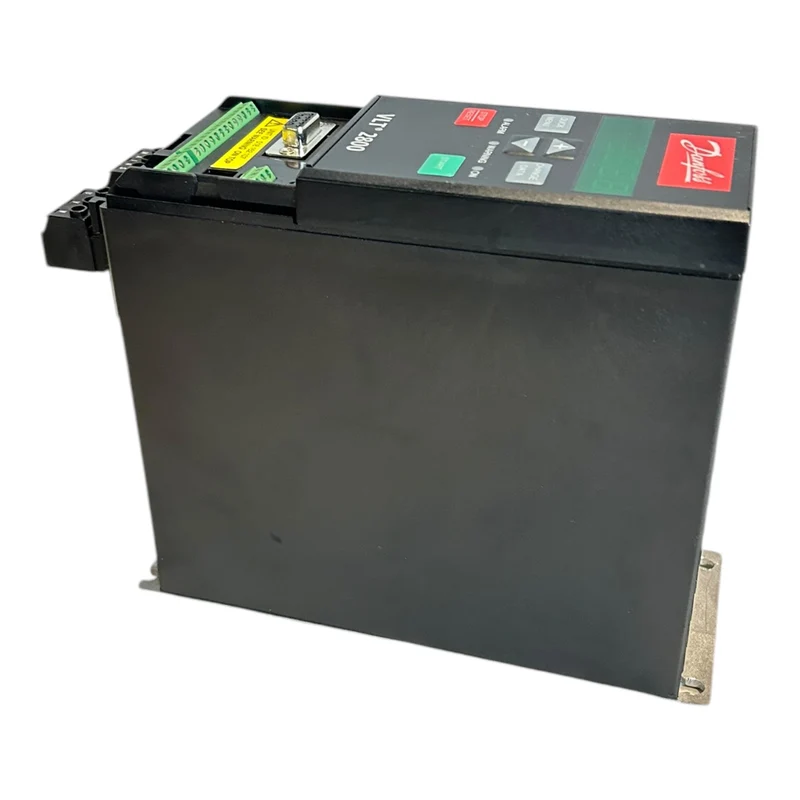 Danfoss VLT2805 195N0019 Frequenzumrichter VLT2805PS2B20STR1DBF10A00C0 Danfoss V