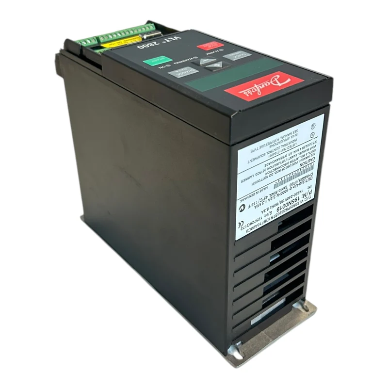 Danfoss VLT2805 195N0019 Frequenzumrichter VLT2805PS2B20STR1DBF10A00C0 Danfoss V