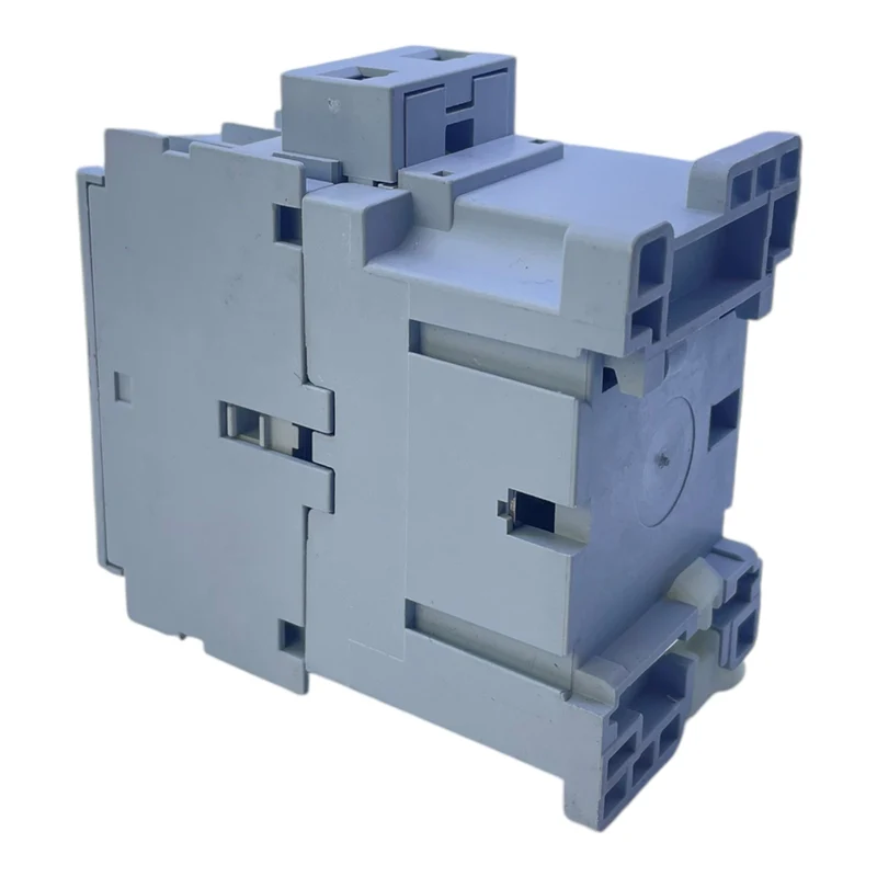 Allen-Bradley 100-C12*10 Leistungsschütz Allen-Bradley 100-C12*10 Leistungsschüt