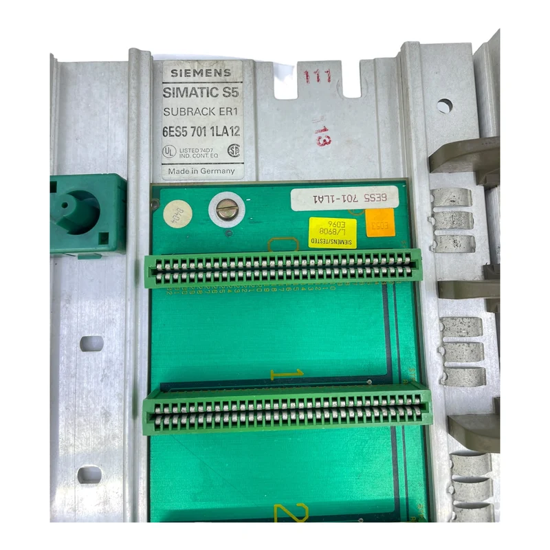 Siemens 6ES5701-1LA12 Subrack Baugruppenträger für industriellen Einsatz Siemens