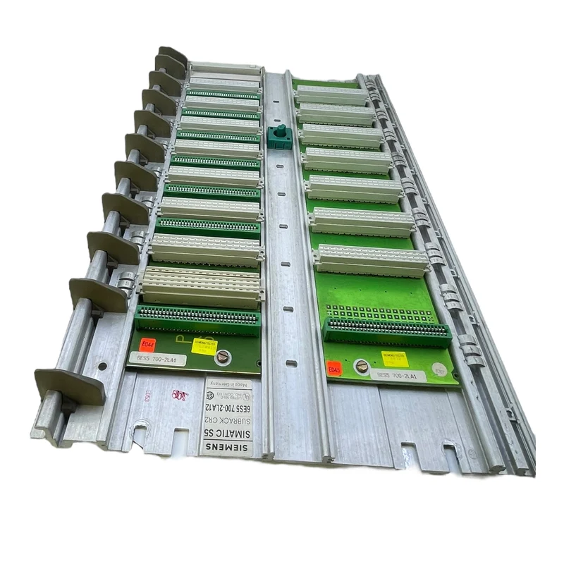Siemens 6ES5700-2LA12 Subrack Baugruppenträger für industriellen Einsatz