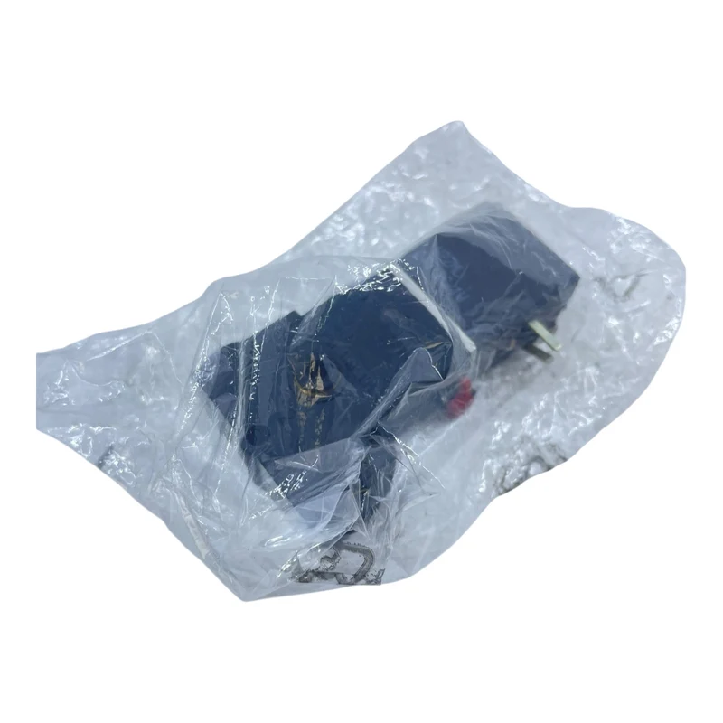 Bürkert Magnetventil 6106 C 0,9 FKM PA 24V 00137459 Magnetventil von Bürkert