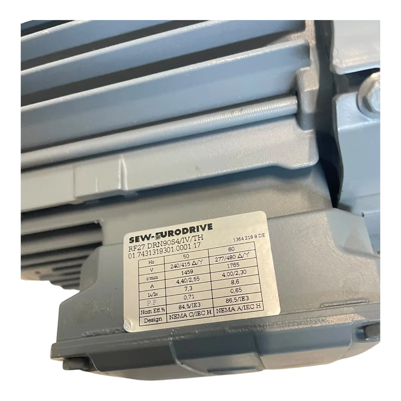 SEW Getriebemotor 1,1kW RF27DRN90S4/IV/TH 230V Für den Industrie Bereich