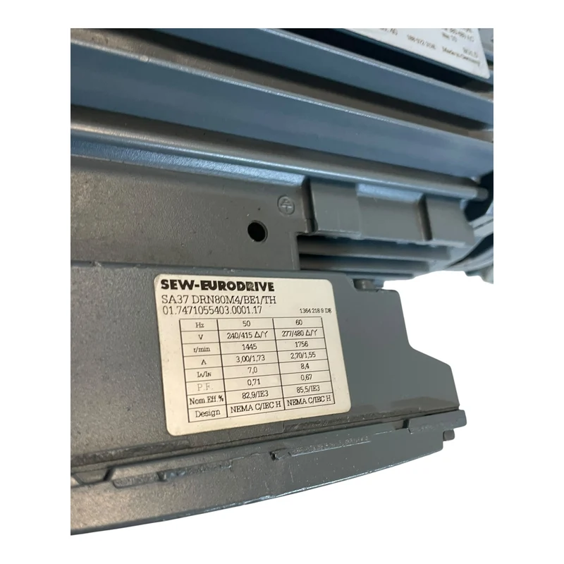 SEW Getriebemotor 0,75kW 220V SA37DRN80M4/BE1/TH für den Industrie Bereich