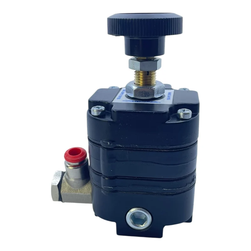 ControlAir Druckregler Typ 100 mit Manometer und Einstellknopf für Industrie