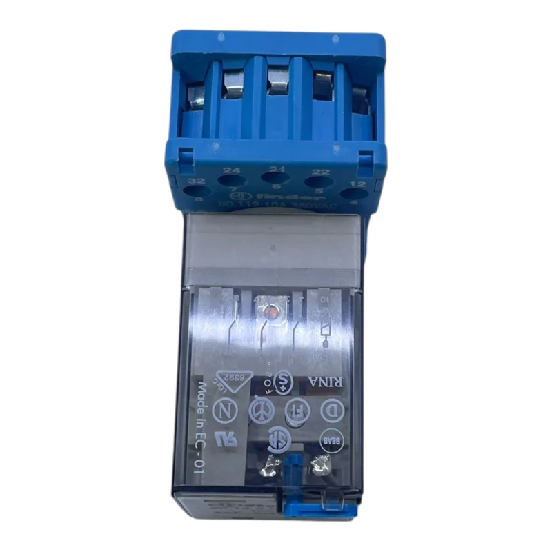 Finder 24V Steckrelais mit Sockel 60.13.9.024.0040 Finder für die Industrie