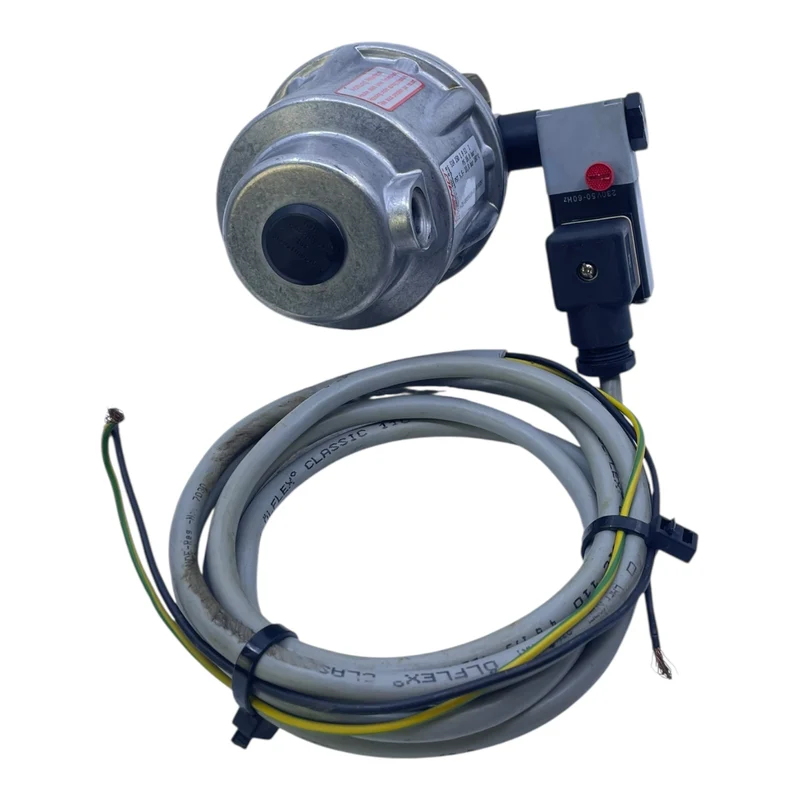 GEMÜ Stellventil 514 15D PN16 5,5–10 bar 180°C mit Antrieb und Magnetventil
