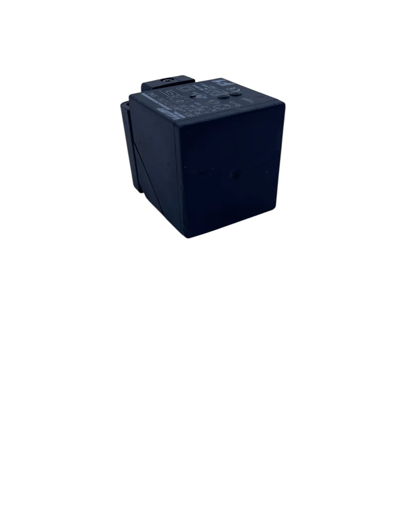 Balluff Induktiver Sensor BES Q40KFU-PSC35E-S04G 10-30VDC 35mm Näherungsschalter
