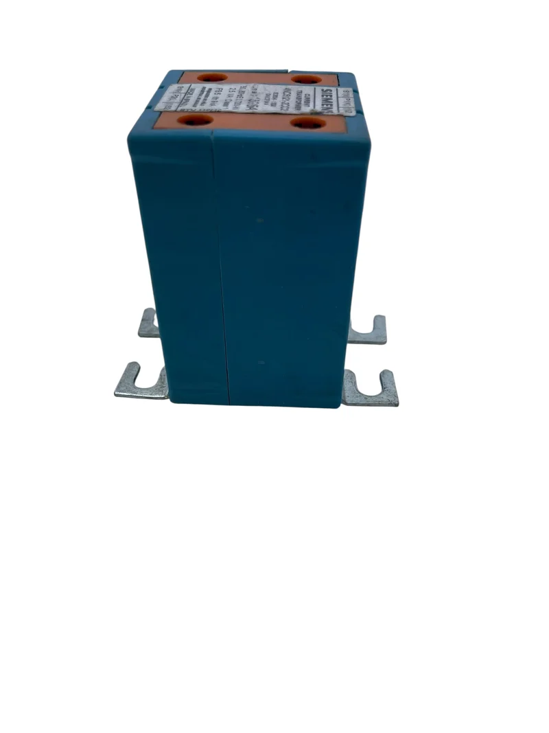 Siemens Stromwandler 4NC5121-2CC20 150/5A 2,5VA 50/60Hz