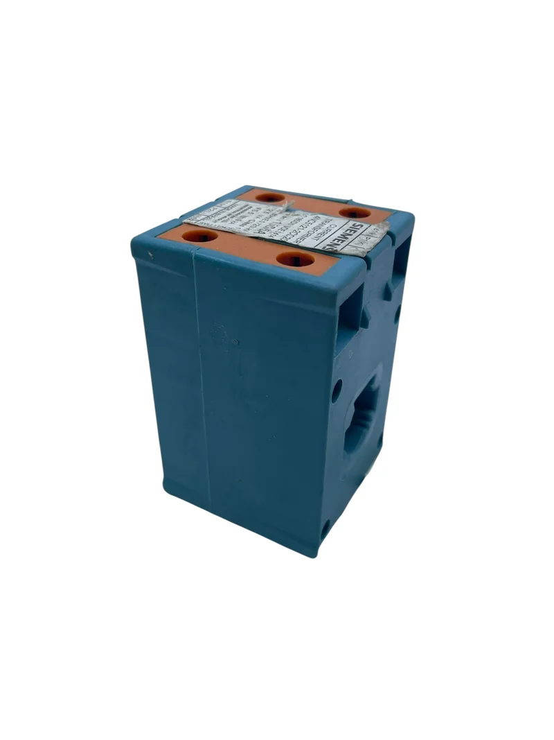 Siemens Stromwandler 4NC5121-2CC20 150/5A 2,5VA 50/60Hz