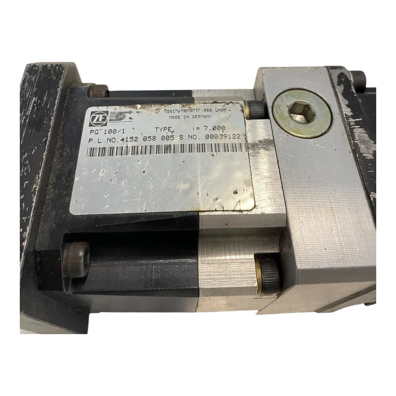 Rexroth Servomotor MSK040C-0600-NN-S1-UG0-NNNN Getriebe GTM075-NN1-007B-NN03