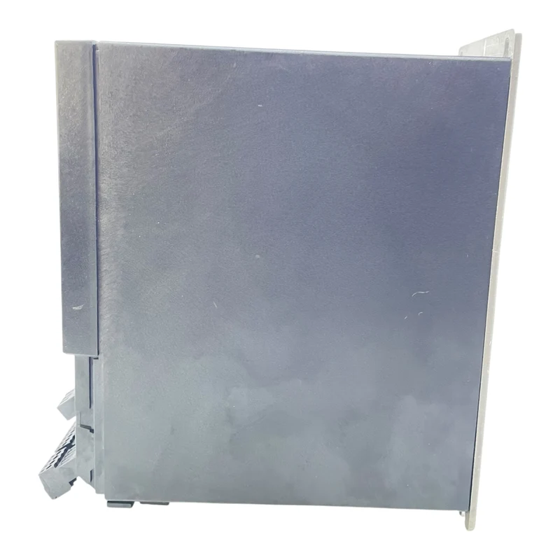Danfoss Frequenzumrichter 0,9kVA VLT 2800 195N0003 220-240V 5,9A