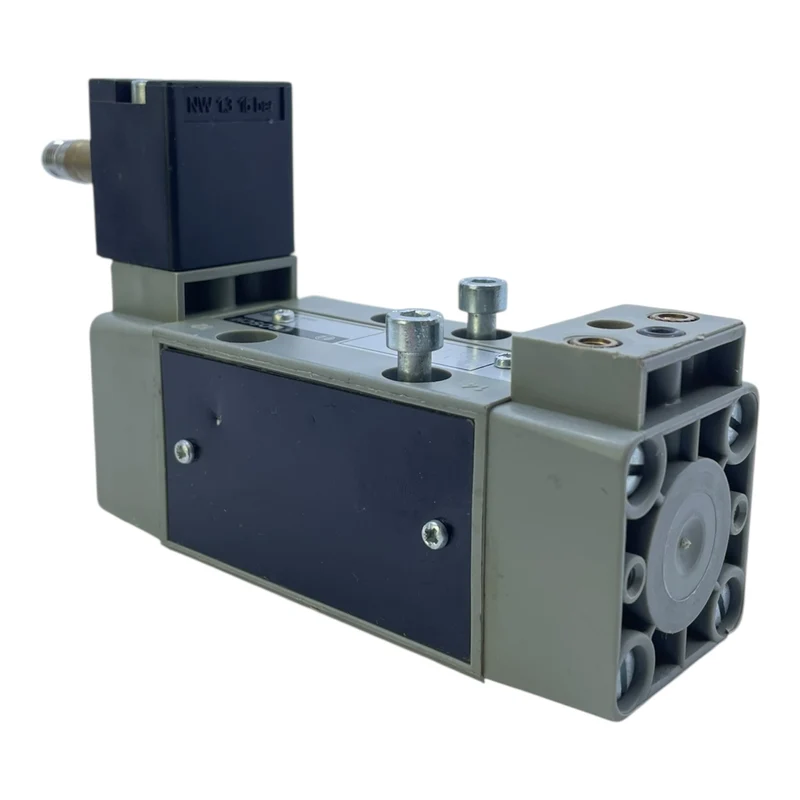 Bosch Magnetventil Wegeventil 0820024516 Bosch für die Industrie Geeignet