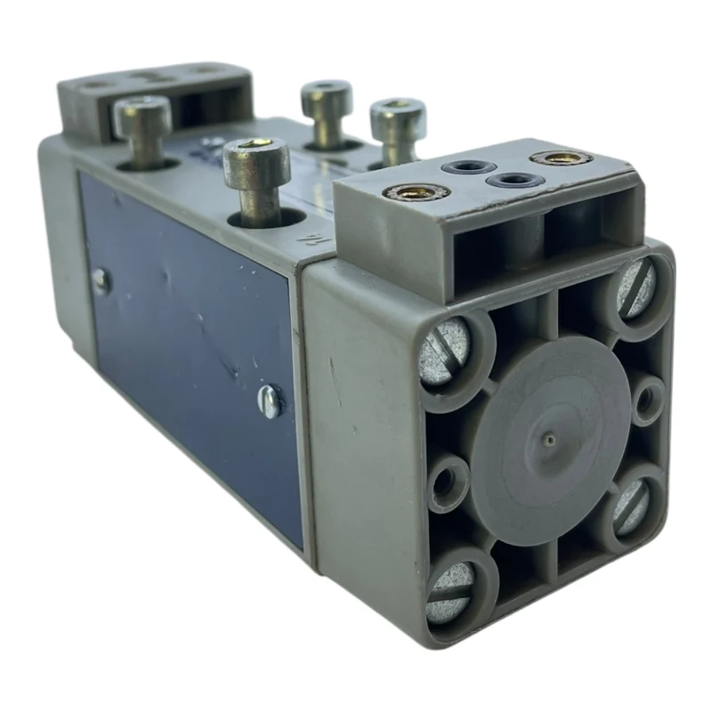 Bosch Magnetventil Wegeventil 0820024552 für die Industrie Geeignet Industrie