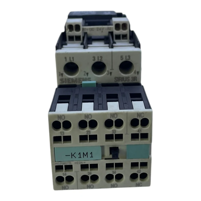 Siemens Schütz 3RT1026-3B Siemens 3RT1026-3B Schütz für die Industrie Vorgesehen