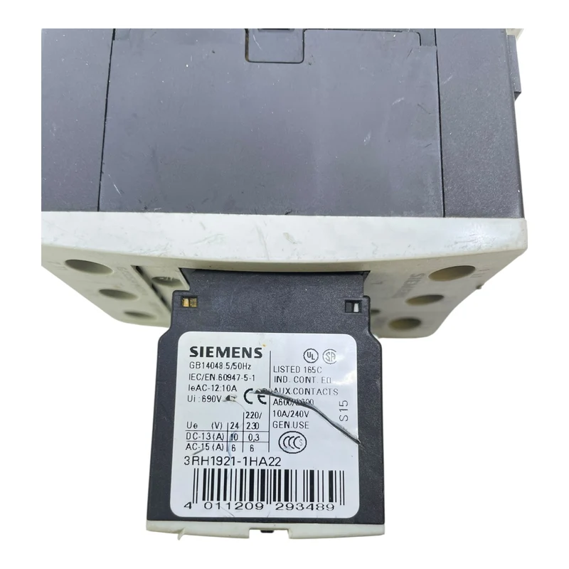 Siemens Schütz 32A 3RT1034-1AL24 mit Hilfsschalter 3RH1921-1HA22 690V