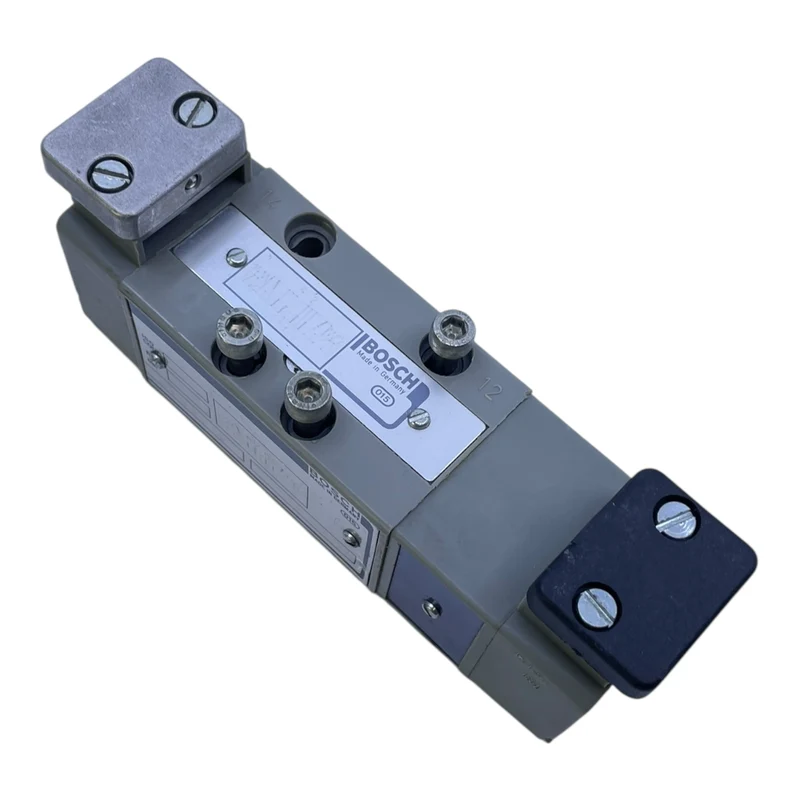 Bosch Wegeventil Magnetventil 0820027126 für die Industrielle Nutzung geeignet