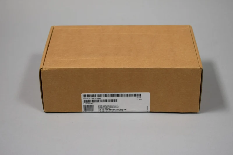 SIEMENS 6AV6671-5AE01-0AX0 auf Lager