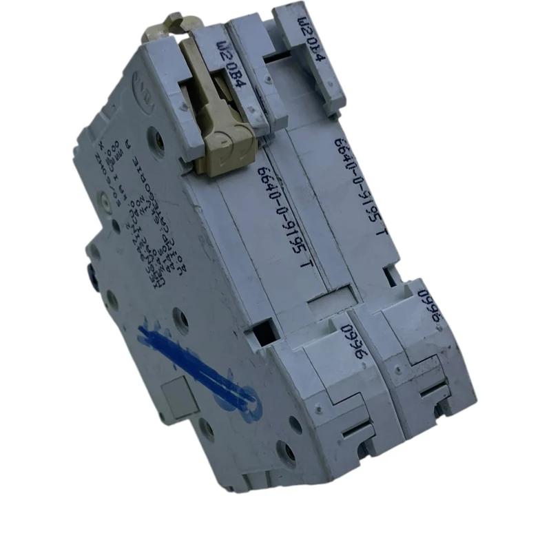 Merlin Gerin Multi 9 C60L Leitungsschutzschalter Z40A 2-polig 415V