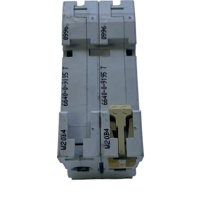 Merlin Gerin Multi 9 C60L Leitungsschutzschalter Z40A 2-polig 415V