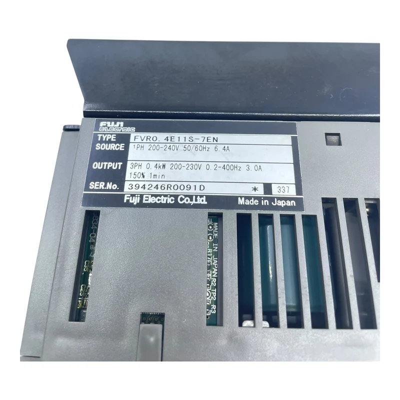 Fuji FVRO.4E11S-7EN Frequenzumrichter 0,4kW 200–240V 3-Phasen