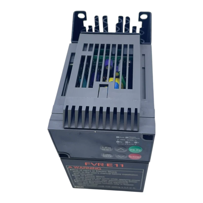 Fuji FVRO.4E11S-7EN Frequenzumrichter 0,4kW 200–240V 3-Phasen