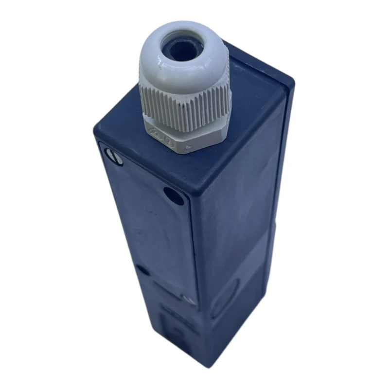 Bosch 3842174350 Zylinderschalter Sensor 10–30V DC M8