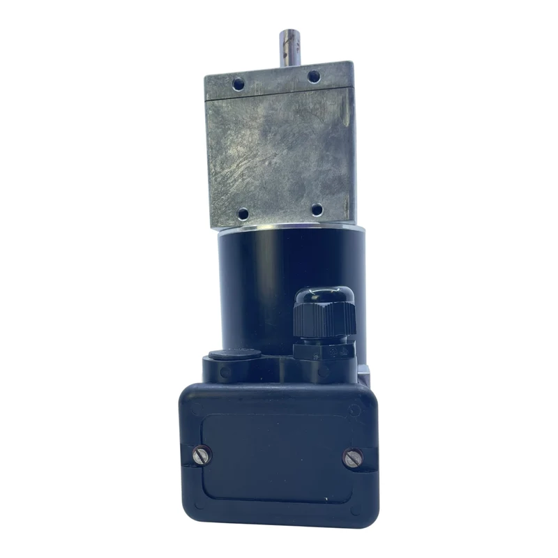 Gefeg-Neckar D662Z00006102 DC Motor 24V 4000rpm Antriebseinheit