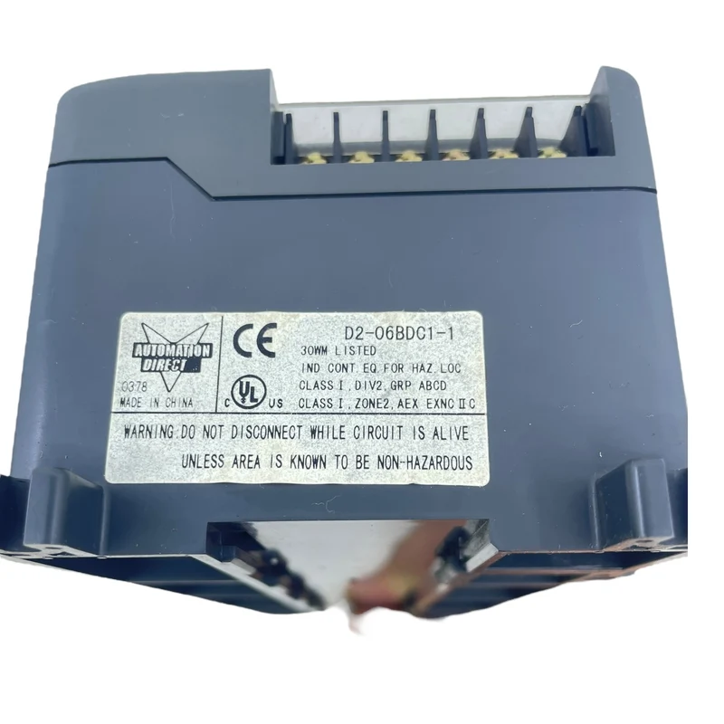 Koyo DirectLogic 205 SPS DL240 + D2-16ND3-2 + D2-16TD2-2 Module