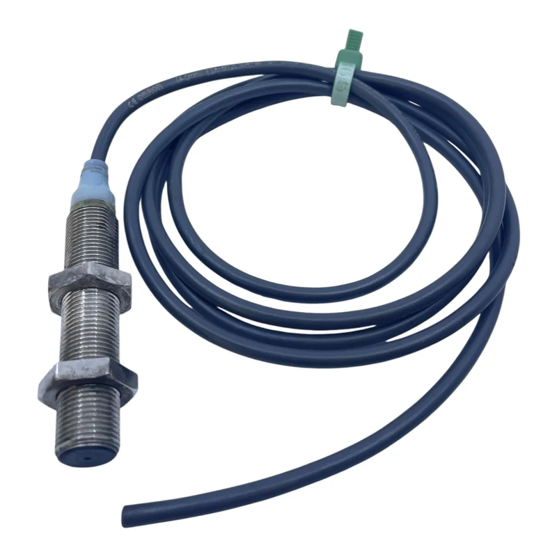 Omron Induktiver Sensor M12 4mm PNP NO 10–30V DC E2A-M12LS04-WP-B1