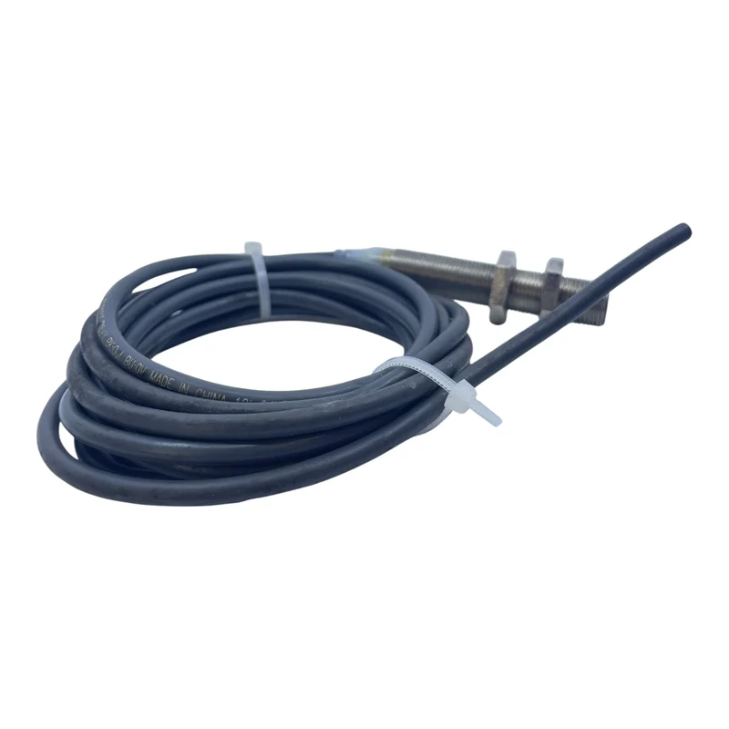 Omron Induktiver Sensor M12 4mm PNP NO 10–30V DC E2A-M12LS04-WP-B1