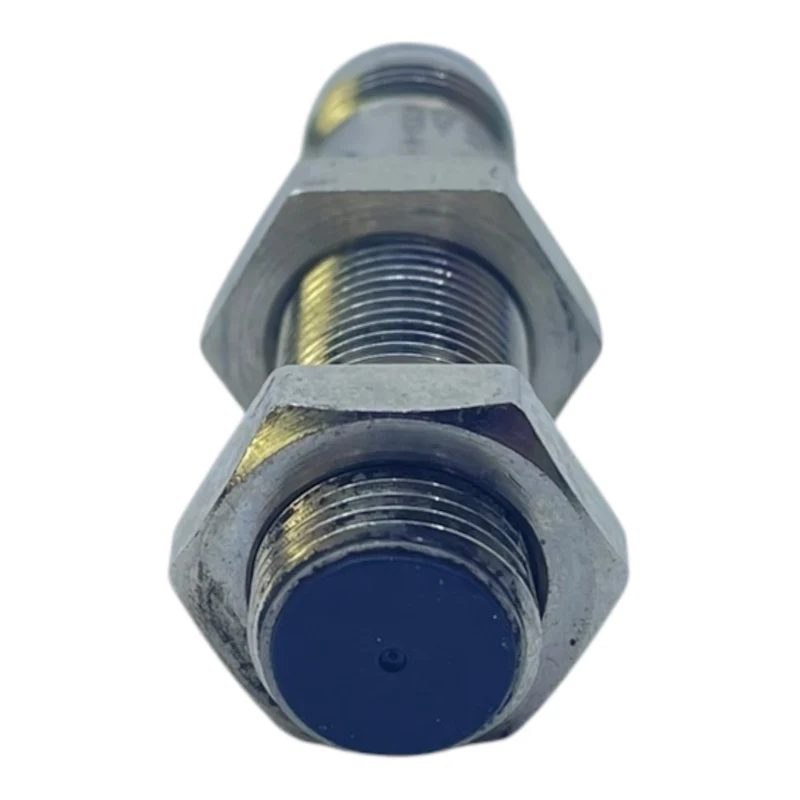 Omron Näherungssensor E2A-M12KS04-M1-B1 M12 Induktiver Sensor 4mm DC Industrie